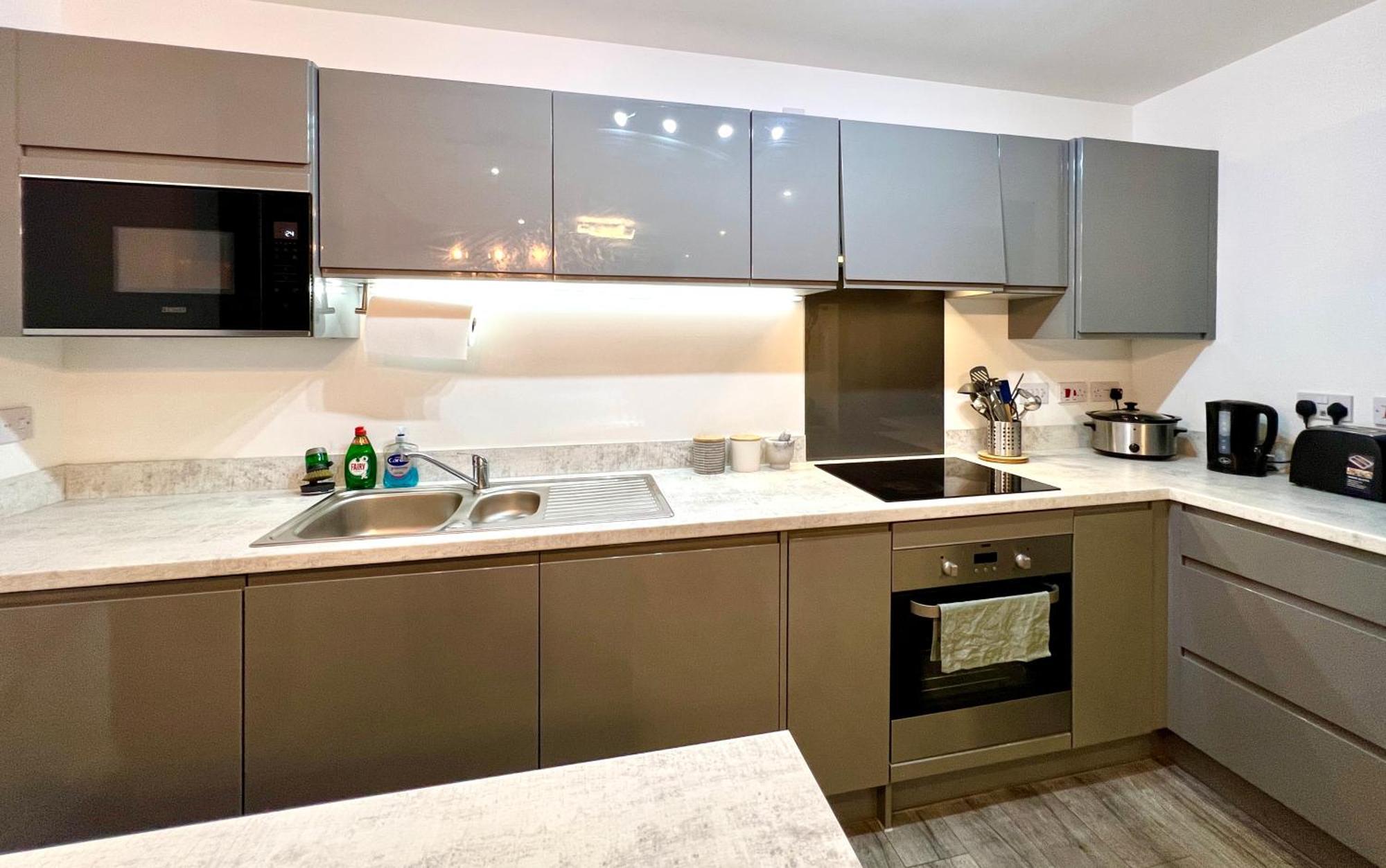 Séjour chez l'habitant Private Bedroom - Modern Flat - West End Glasgow